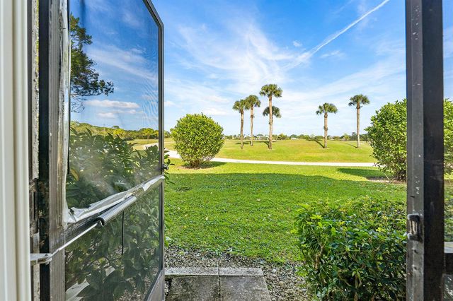 13369 Touchstone Place 102, Palm Beach Gardens, FL 33418