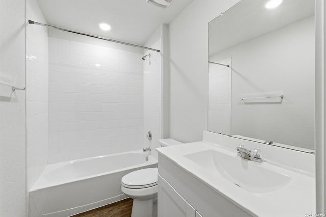 845 BAHIA PL, Seguin, TX 78155