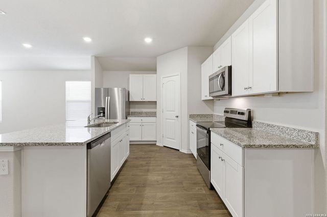 845 BAHIA PL, Seguin, TX 78155