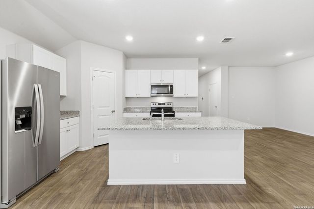 845 BAHIA PL, Seguin, TX 78155