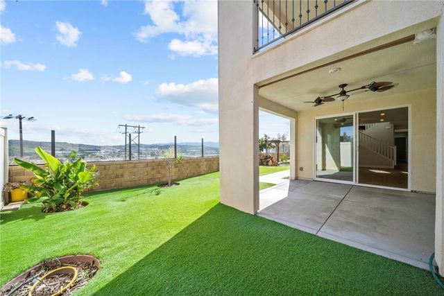 20560 Galloway Drive, Saugus, CA 91350