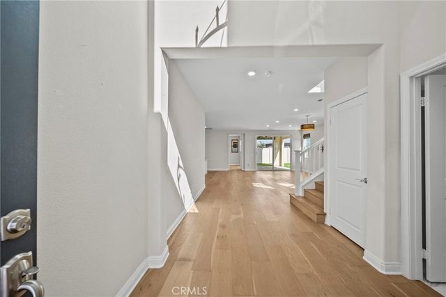 20560 Galloway Drive, Saugus, CA 91350