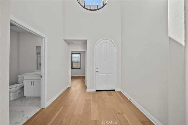 20560 Galloway Drive, Saugus, CA 91350