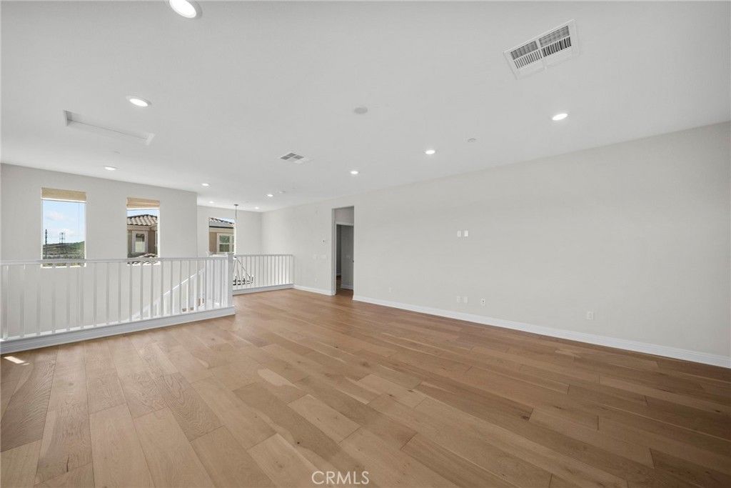 Image 35 of property listing at 20560 Galloway Drive, Saugus, CA 91350