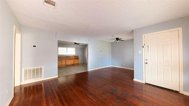 2208 Merle Street, Pasadena, TX 77502