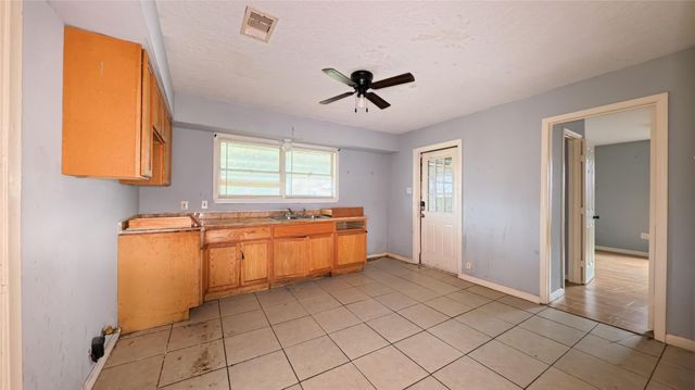 2208 Merle Street, Pasadena, TX 77502