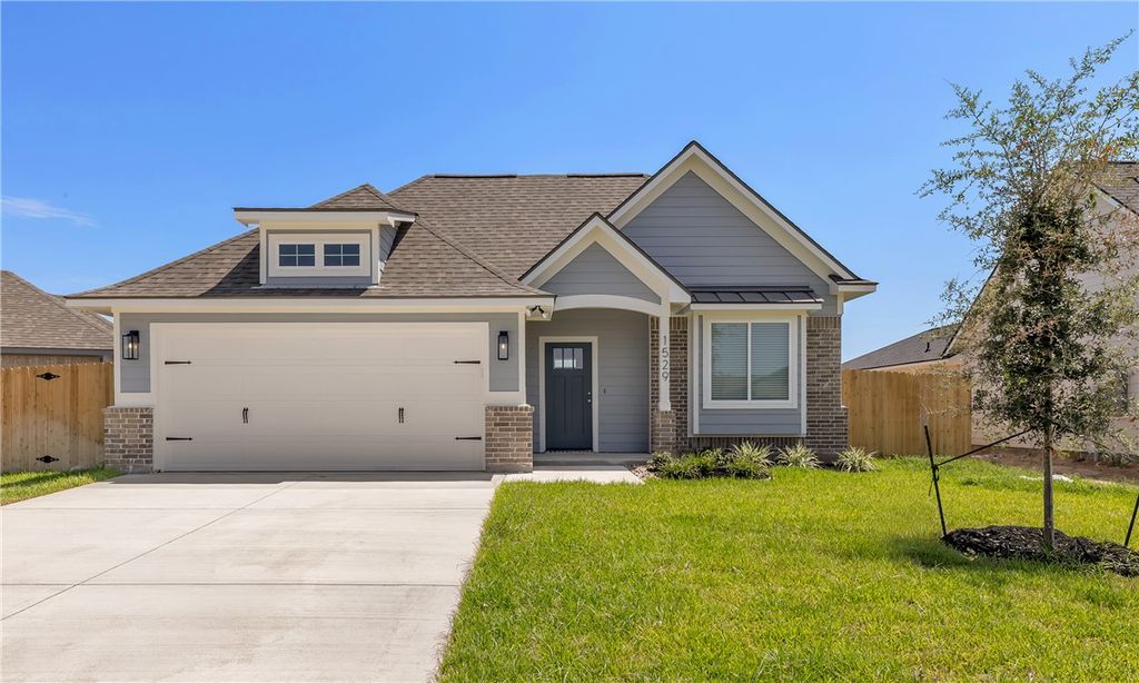 1529 Birdie Court, Navasota, TX 77868 — exterior