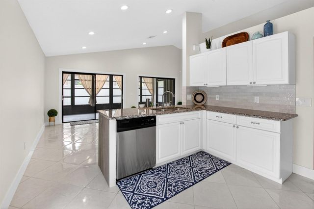 182 Temple Avenue, Boynton Beach, FL 33436