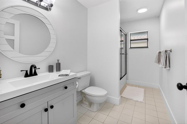 182 Temple Avenue, Boynton Beach, FL 33436