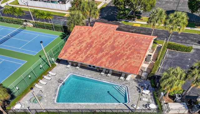 182 Temple Avenue, Boynton Beach, FL 33436