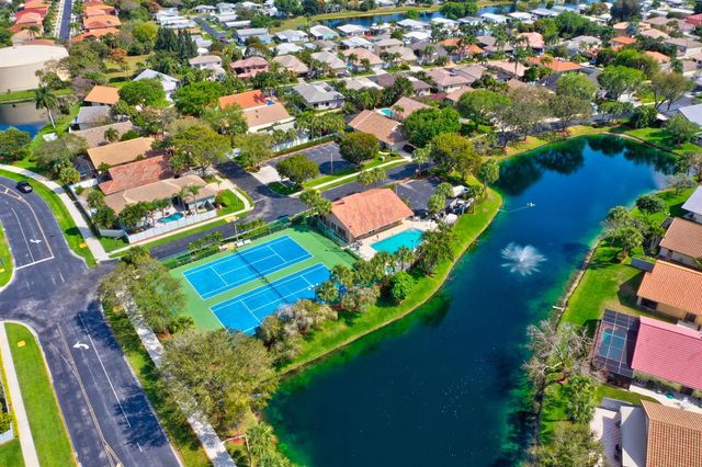 182 Temple Avenue, Boynton Beach, FL 33436