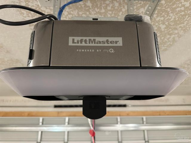 5263 Barnett Rd, Pace, FL 32571