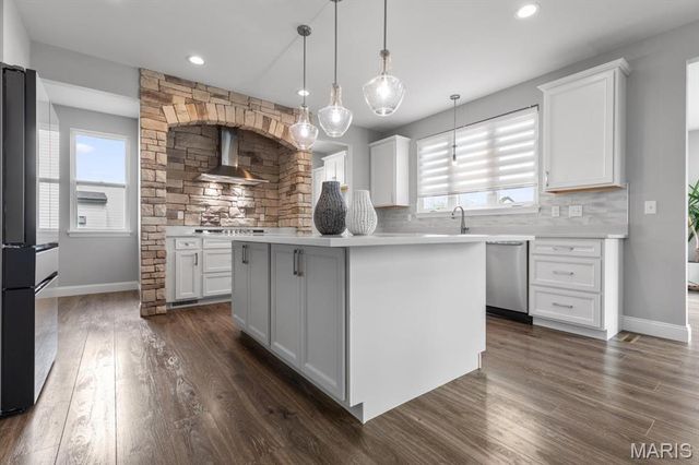 531 John Pitman Drive, Cottleville, MO 63304