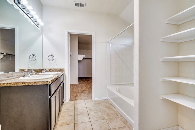 2120 Barnwell Drive, Fort Worth, TX 76108