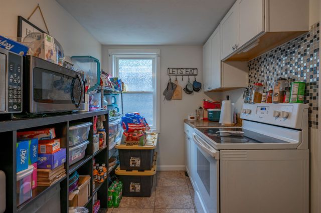 72 Palm Street, Nashua, NH 03060