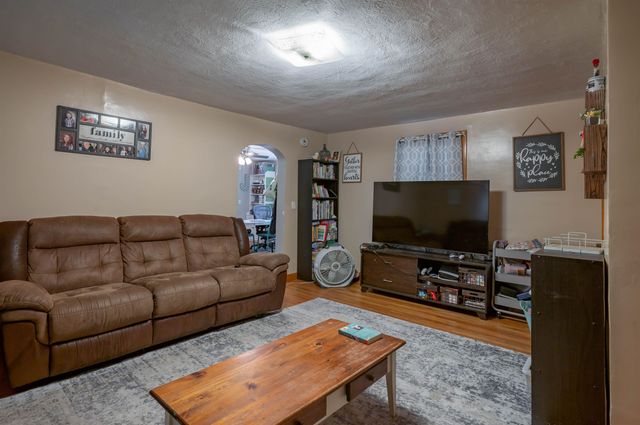 72 Palm Street, Nashua, NH 03060