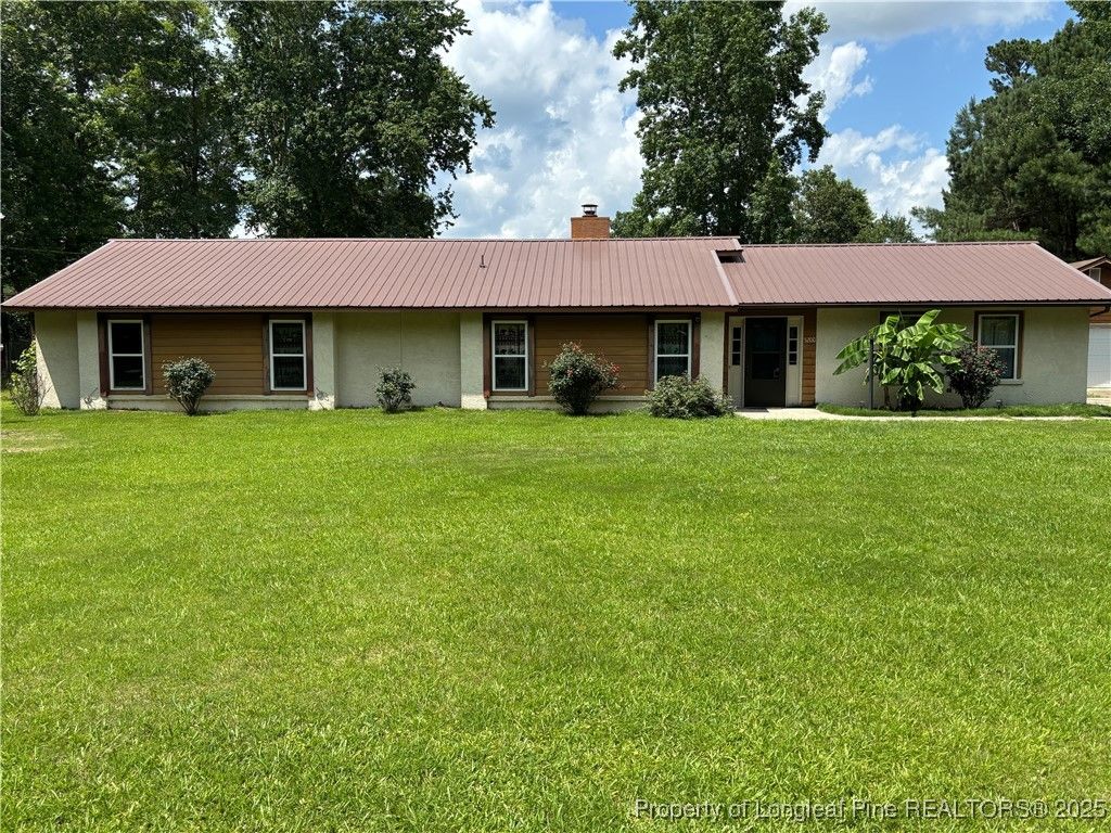 5200 Pineview Road, Lumberton, NC 28360