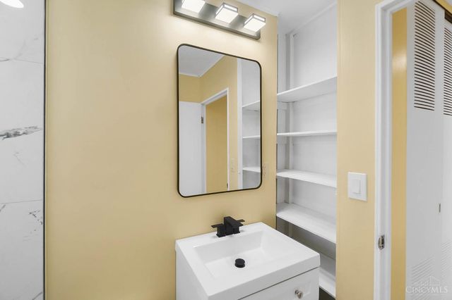 2680 Topeka Street, Colerain Twp, OH 45231