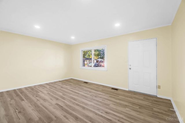 2680 Topeka Street, Colerain Twp, OH 45231