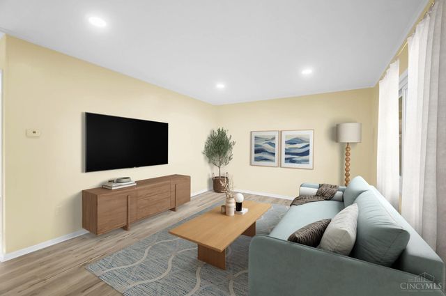 2680 Topeka Street, Colerain Twp, OH 45231