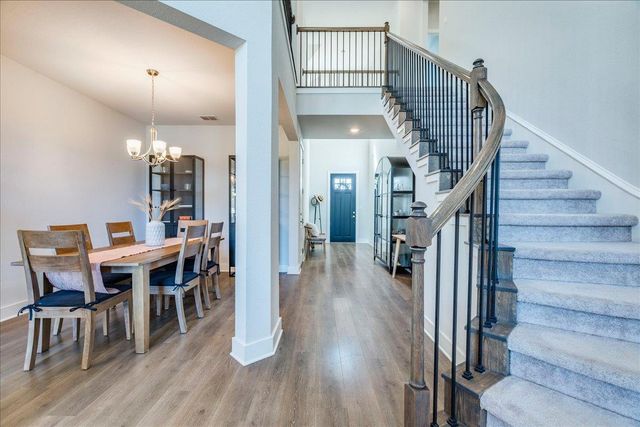 1166 Sage Thrasher CIR, Dripping Springs, TX 78620