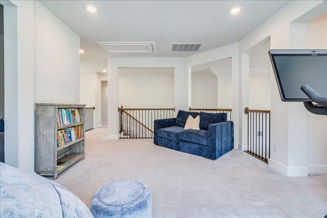 1166 Sage Thrasher CIR, Dripping Springs, TX 78620