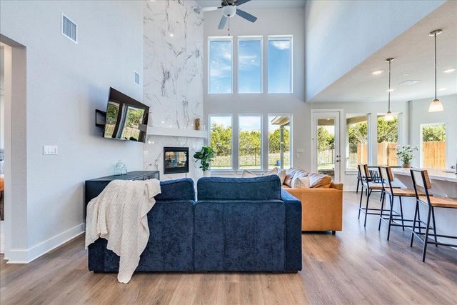 1166 Sage Thrasher CIR, Dripping Springs, TX 78620