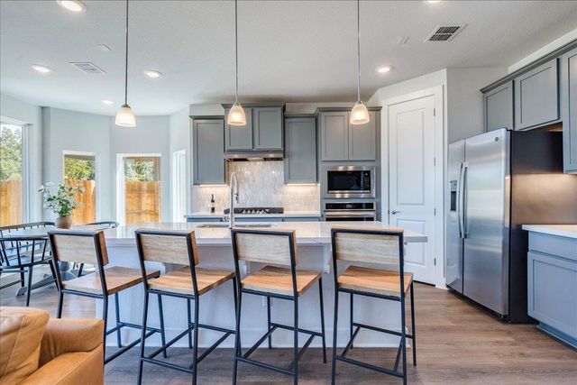 1166 Sage Thrasher CIR, Dripping Springs, TX 78620