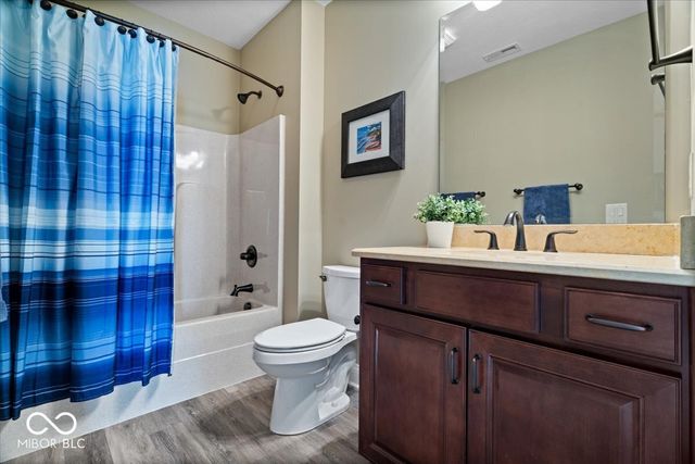 16366 River Crest Court, Westfield, IN 46062