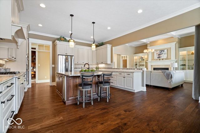 16366 River Crest Court, Westfield, IN 46062