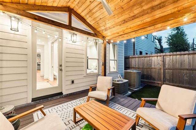 515 W 25th Street 1, Houston, TX 77008