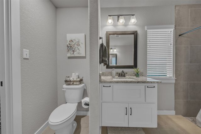 721 W Kimball Street, Mansfield, TX 76063
