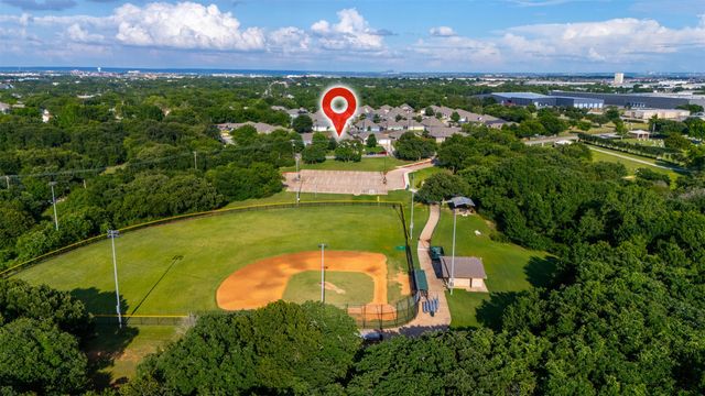721 W Kimball Street, Mansfield, TX 76063