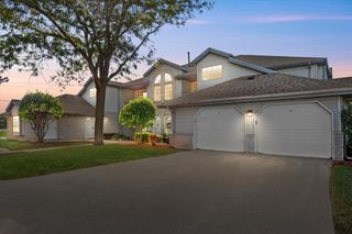 9390 W Loomis ROAD #3, Franklin, WI 53132