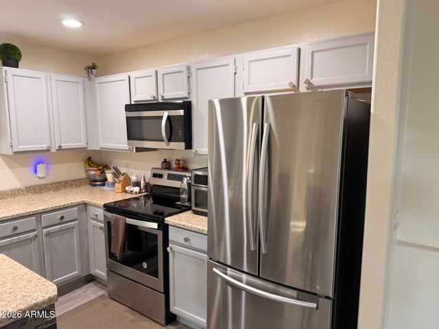 17607 N 28TH Avenue, Phoenix, AZ 85053