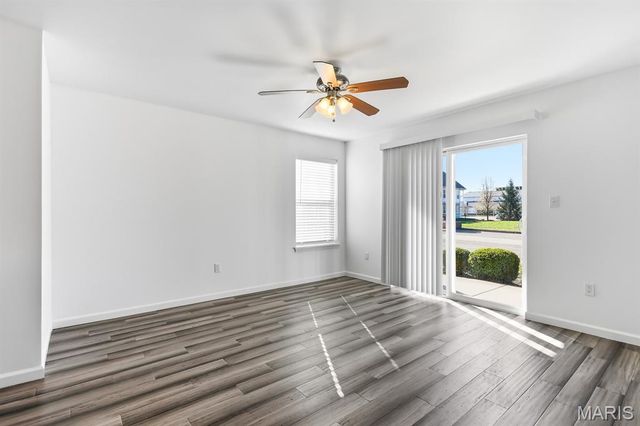 9755 Newham Drive 10D, St Louis, MO 63123