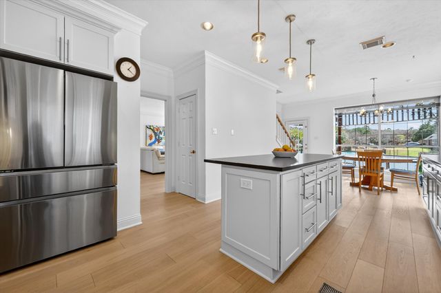 3004 Waterway Court, Arlington, TX 76012