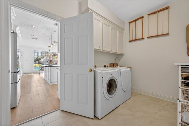 3004 Waterway Court, Arlington, TX 76012