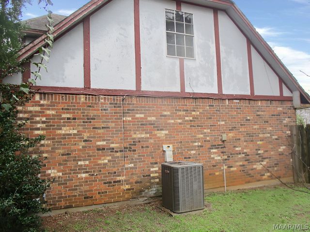 616 GLADE PARK Drive, Montgomery, AL 36109