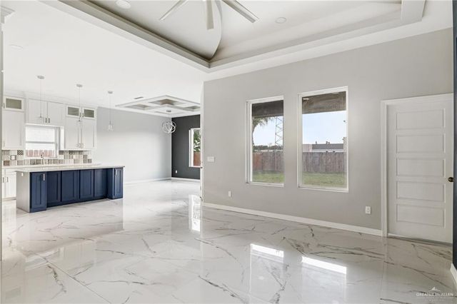 608 Tierra Prometida Street, Weslaco, TX 78596