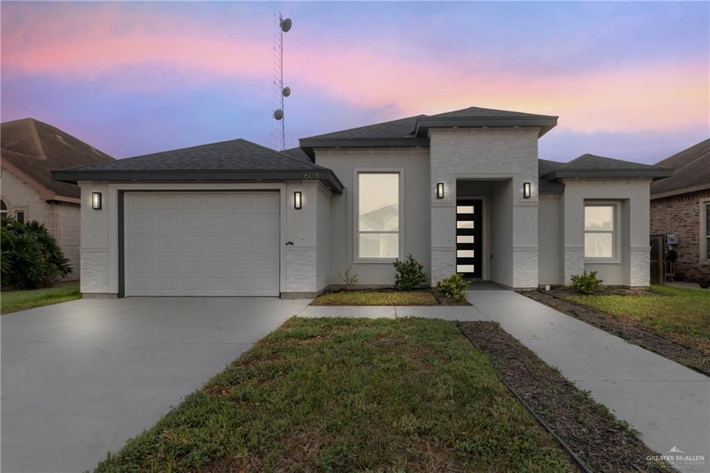 608 Tierra Prometida Street, Weslaco, TX 78596