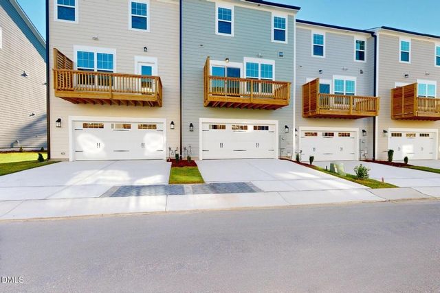 5019 Jowett'S Walk Drive 33, Cary, NC 27519