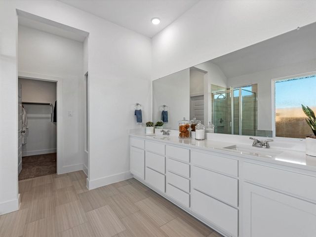 6913 Nubuck Drive, Montgomery, TX 77316