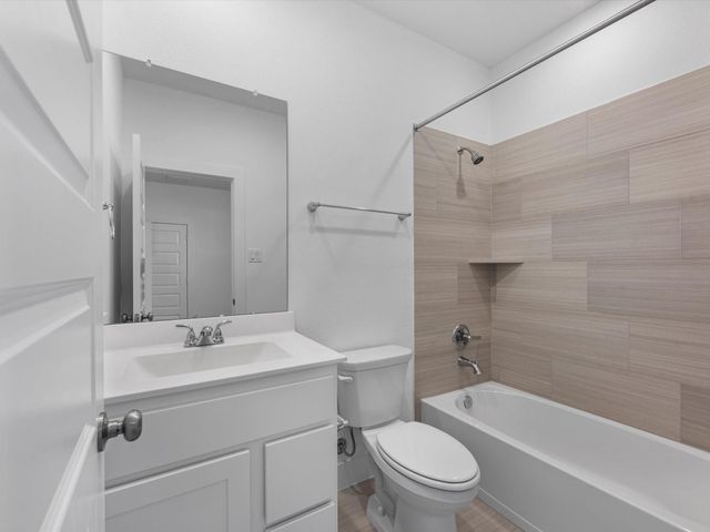 6913 Nubuck Drive, Montgomery, TX 77316