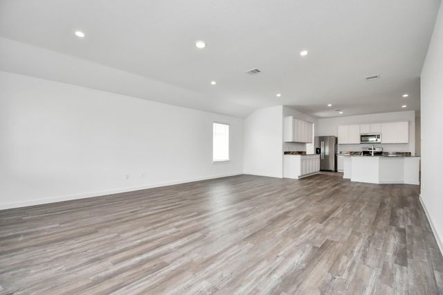 8519 Swenson Lane, Rosharon, TX 77583