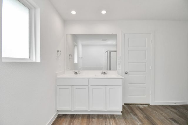 8519 Swenson Lane, Rosharon, TX 77583