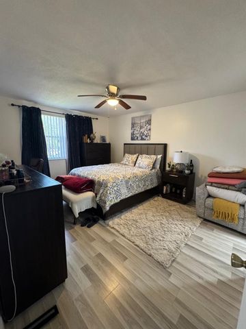 8955 Wiles Road 206, Coral Springs, FL 33067