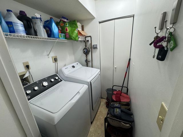 8955 Wiles Road 206, Coral Springs, FL 33067