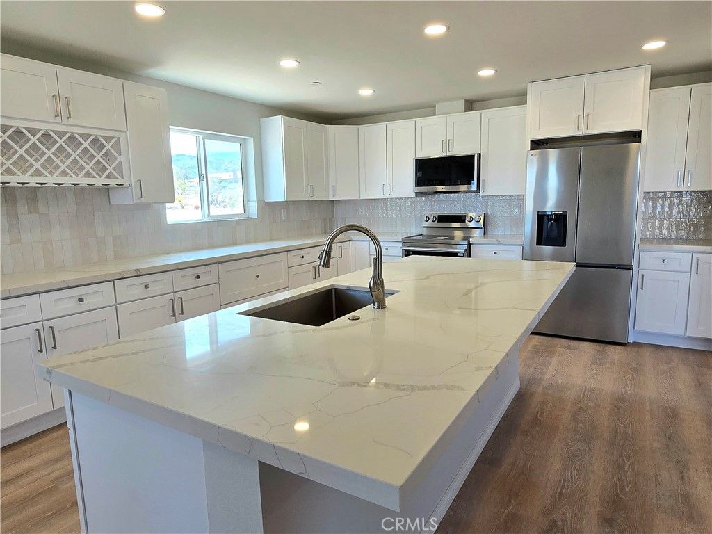 Image 2 of property listing at 6845 Indian Cove, 29 Palms, CA 92277