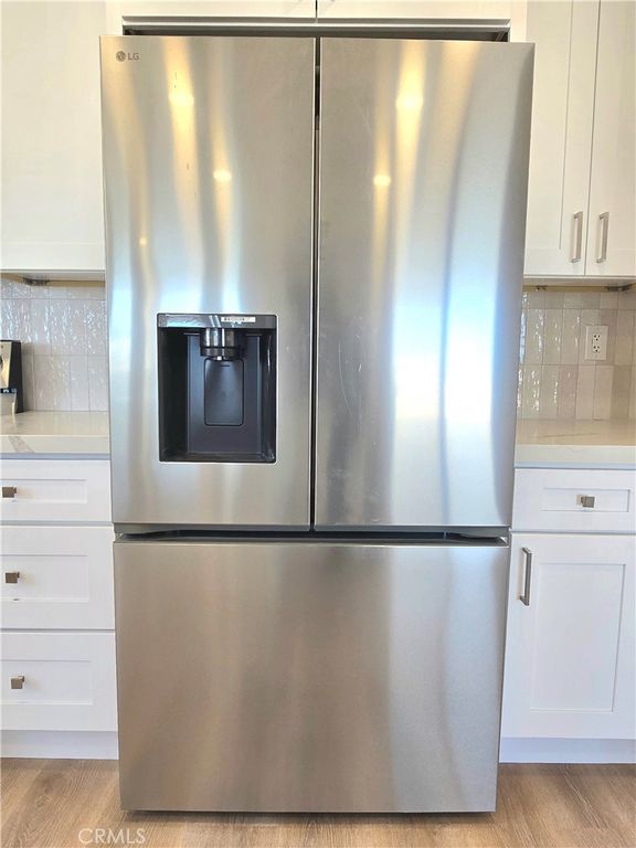 Image 3 of property listing at 6845 Indian Cove, 29 Palms, CA 92277
